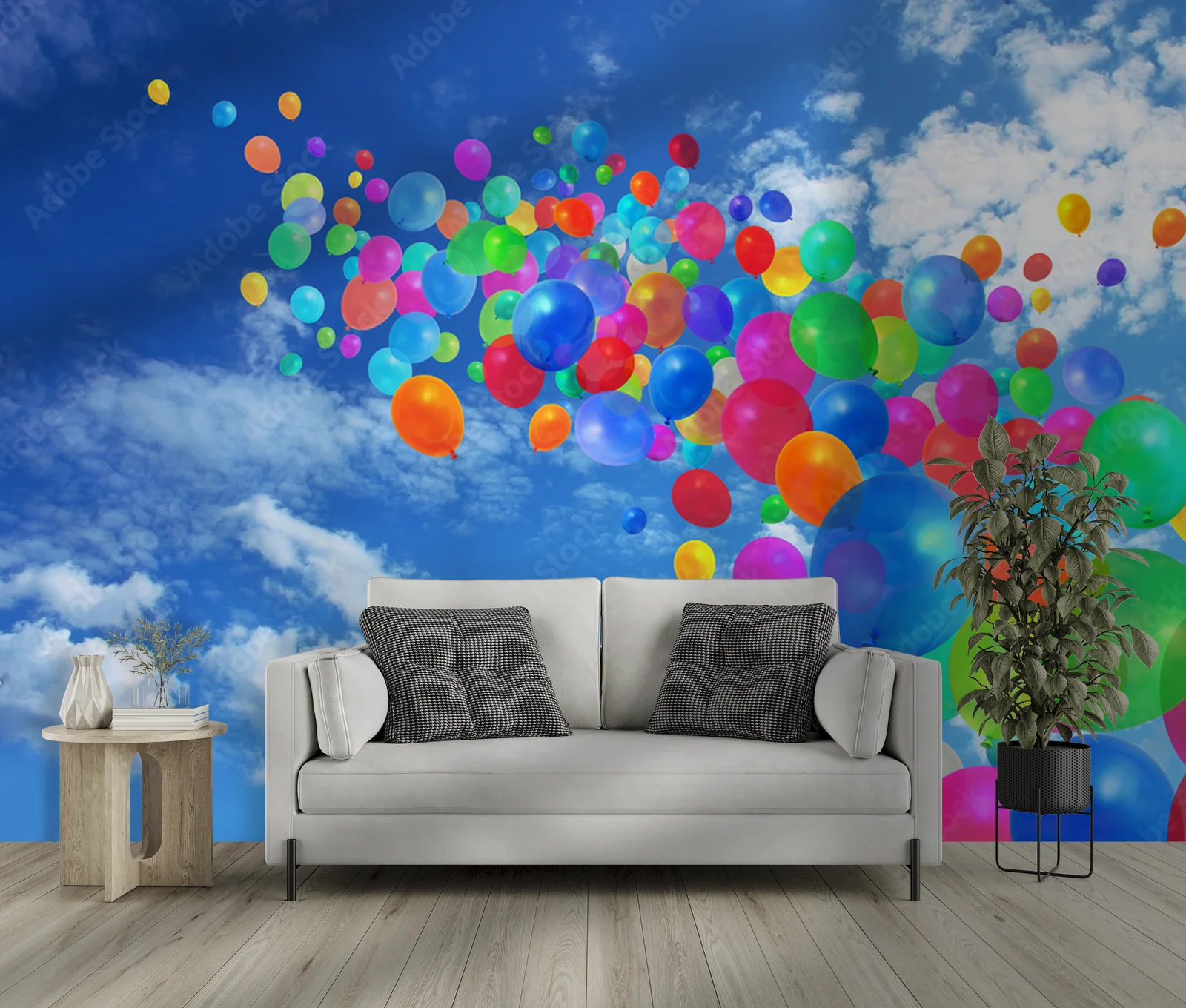 Radosne balony na błękitnym niebie