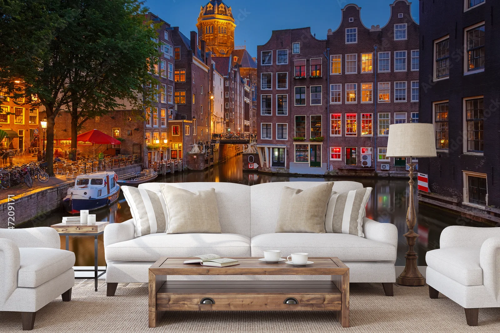 Nocne uroki Amsterdamu w zwiewnych odcieniach