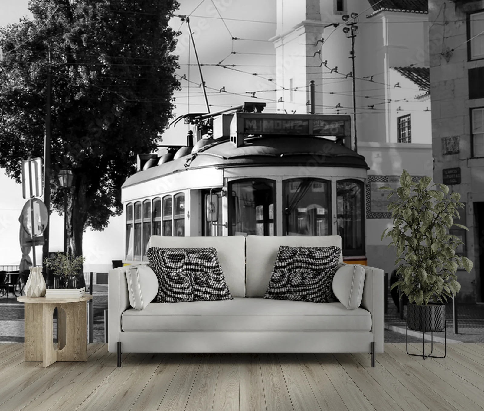 Uroklisbona: żółty tramwaj na tle monochromu