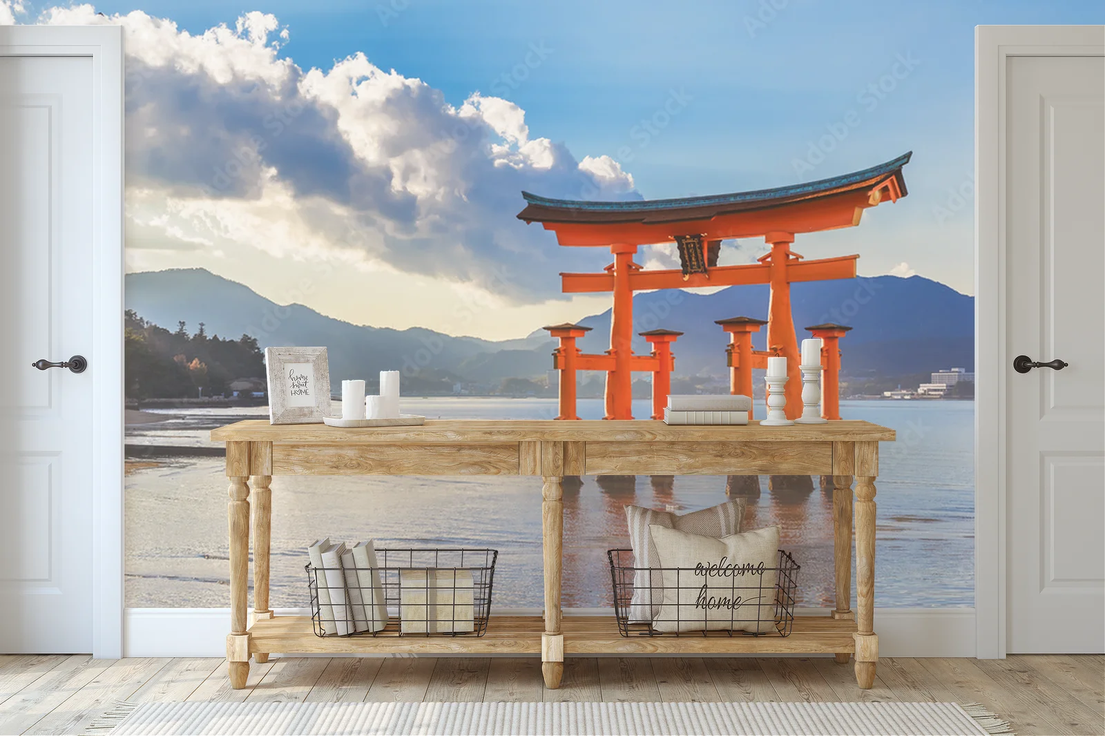Magiczna brama torii na tle azurowego nieba