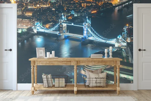 Urok Londynu w nocnej panoramie
