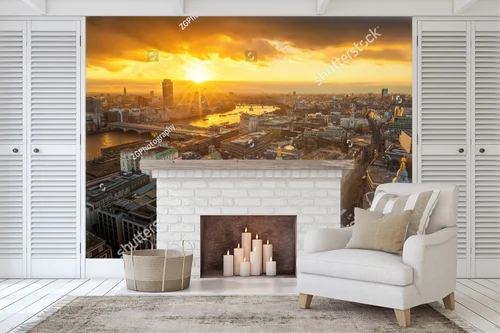 Panoramiczny widok Londynu o zachodzie słońca