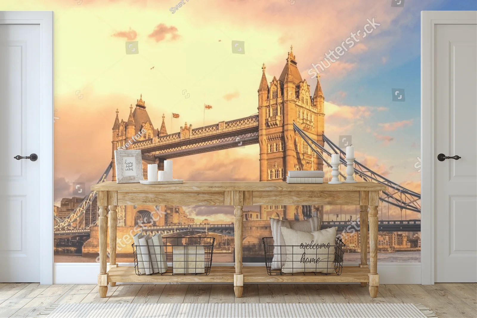 Zjawiskowy Tower Bridge w letnich odcieniach