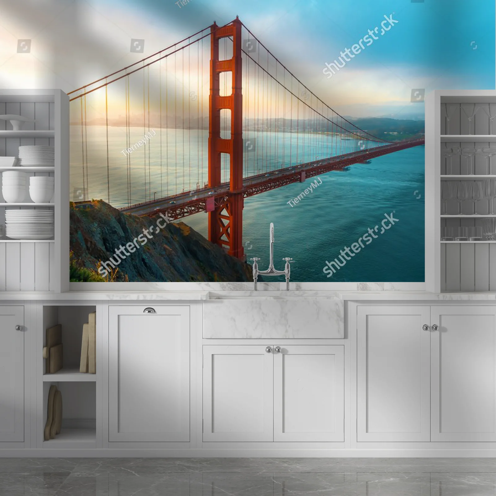 Poranny blask golden gate w malowniczym Marin