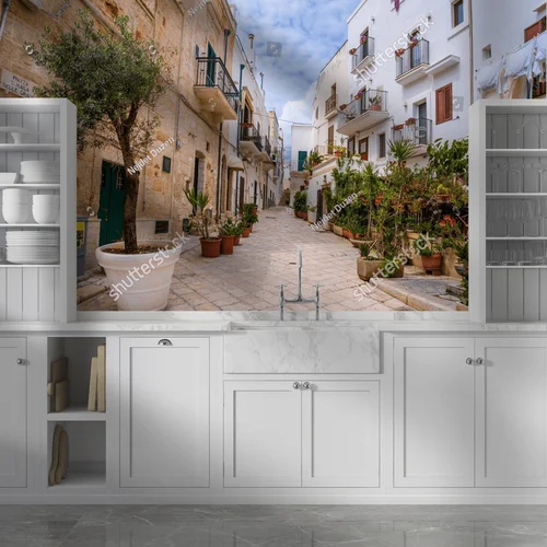 Malowniczy widok ulic Polignano a Mare