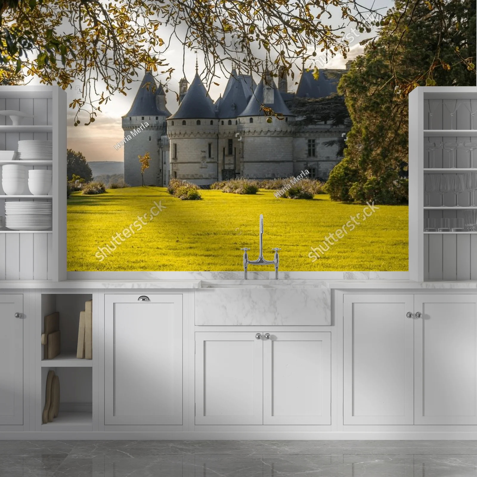 Zamek Chaumont-sur-Loire w złotym blasku