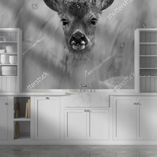 Urok leśnego stwora w monochromatycznej odsłonie