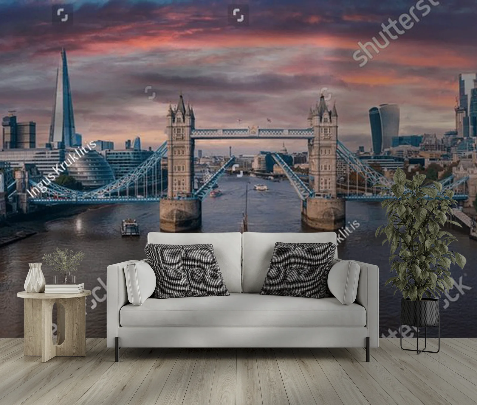 Magiczny zachód słońca nad Tower Bridge