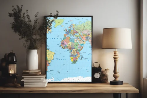 Zdobywcy świata: Kolorowa mapa z detalami