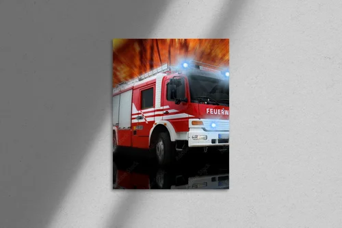 Mocne cienie i dynamika na czarnym tle