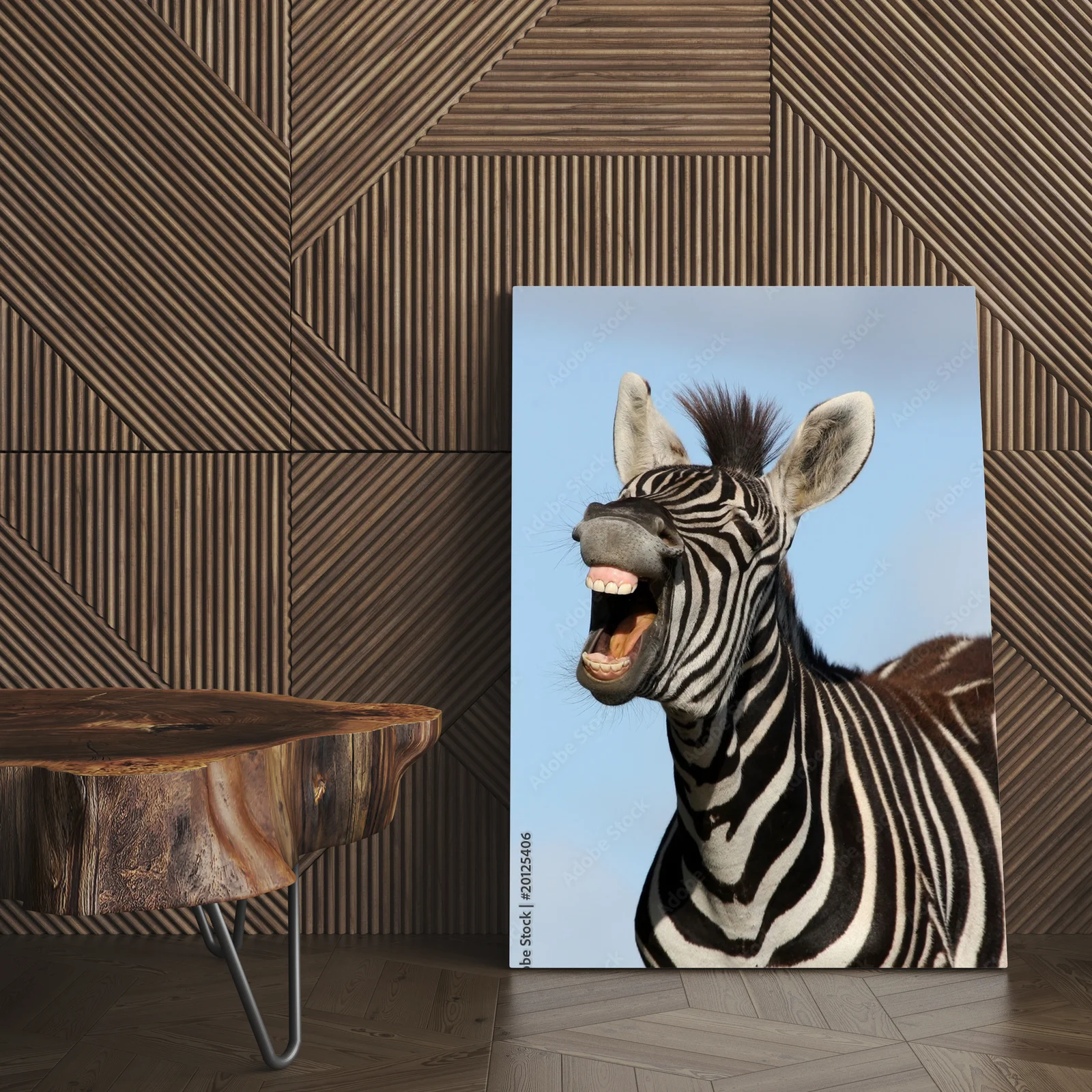 Wesoła zebra w pastelowym błękicie