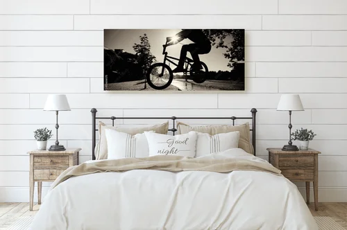 Energiczne akrobacje w monochromatycznym stylu