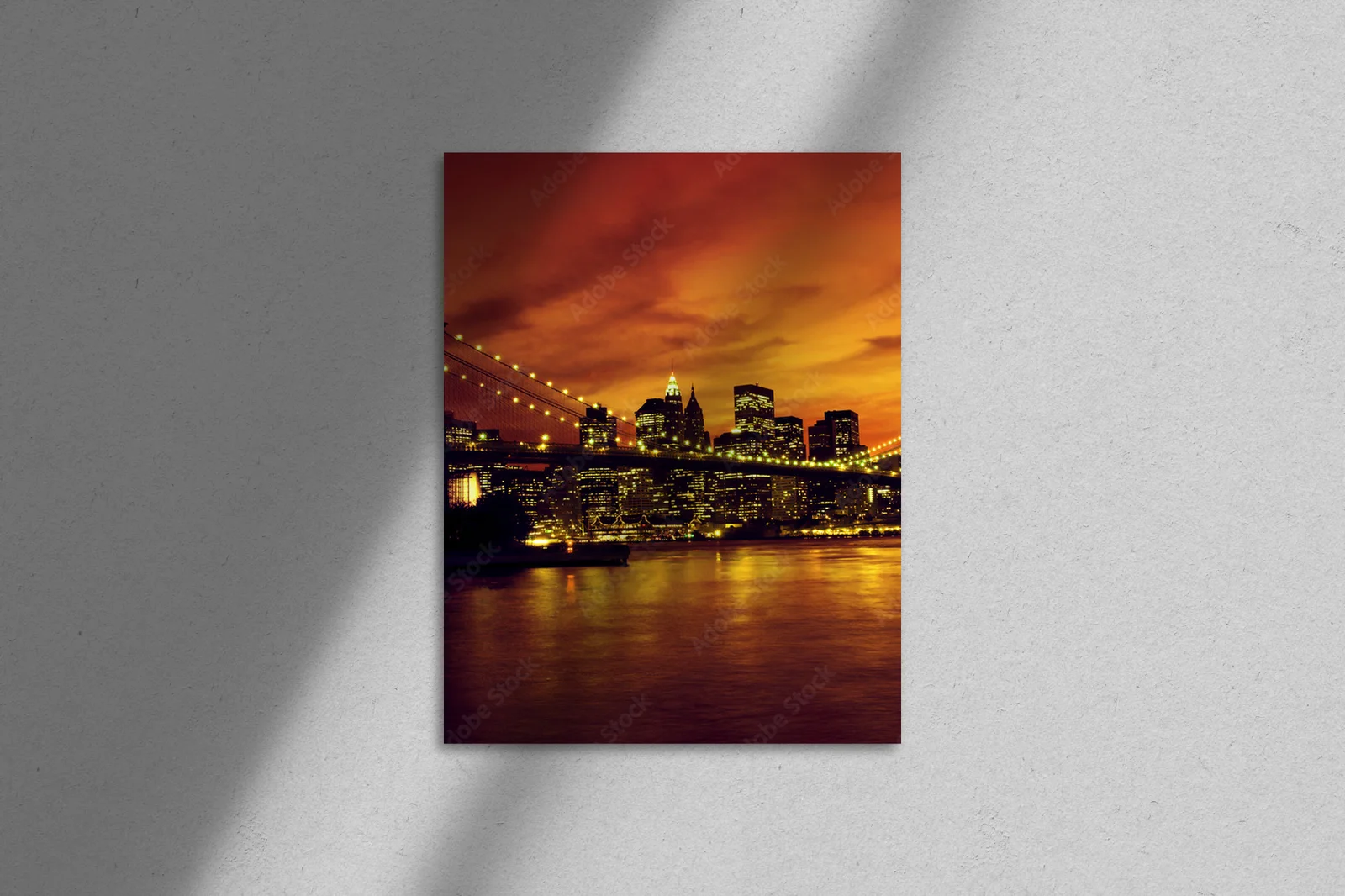 Nocne zarysy Manhattanu w tajemniczej czerni