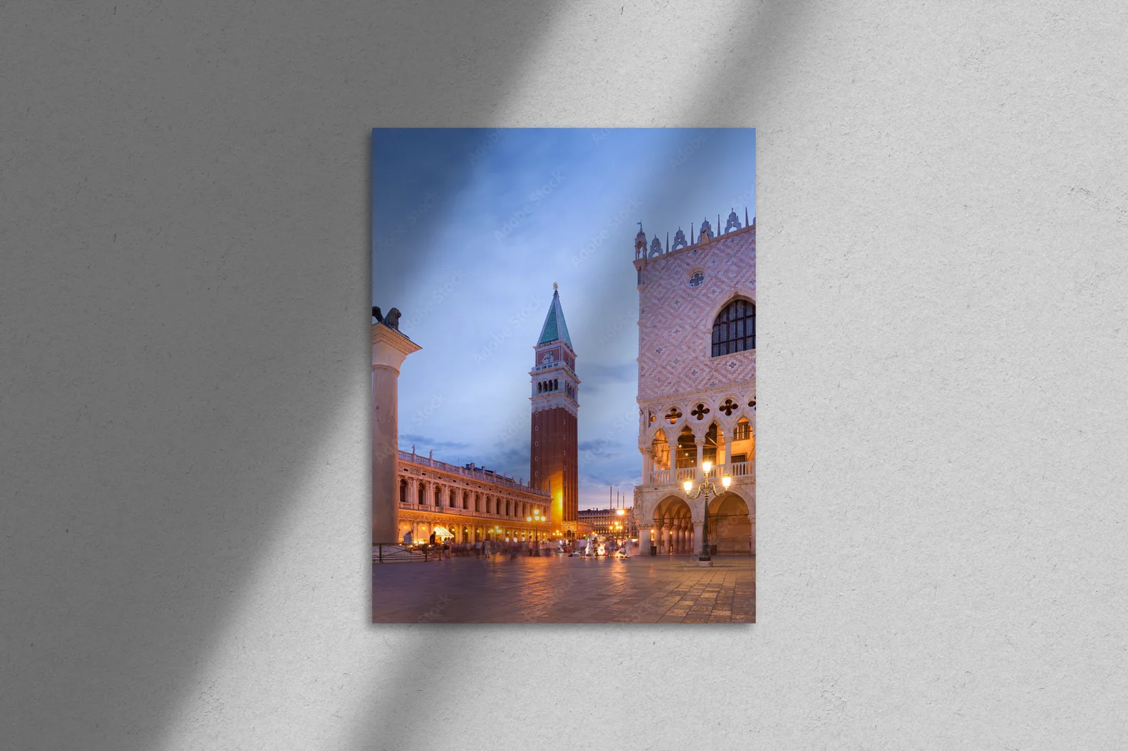 Magia wieczoru na Piazza San Marco