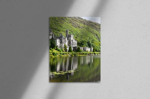 Nostalgiczne piękno Kylemore Abbey w irlandzkim krajobrazie