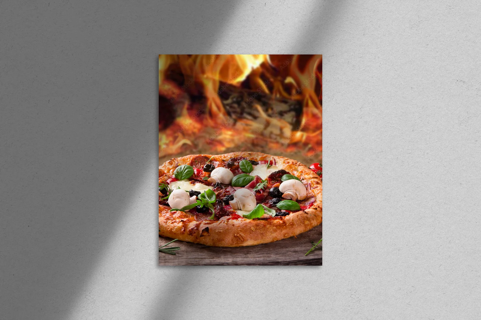 Niezapomniana włoska pizza na rustykalnym stole