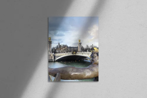 Urok Pont Alexandre III w delikatnych odcieniach