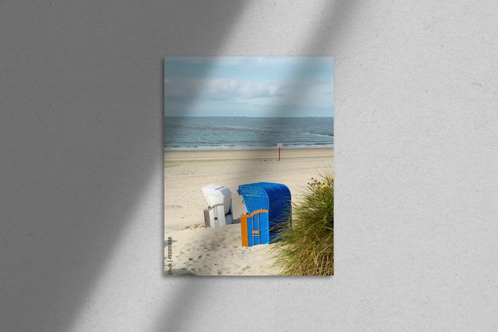 Spokojna plaża na Borkum w delikatnych odcieniach