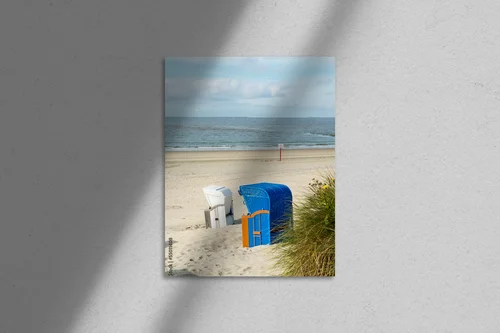 Spokojna plaża na Borkum w delikatnych odcieniach