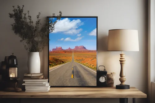 Zachwycający widok na Monument Valley w intensywnych barwach