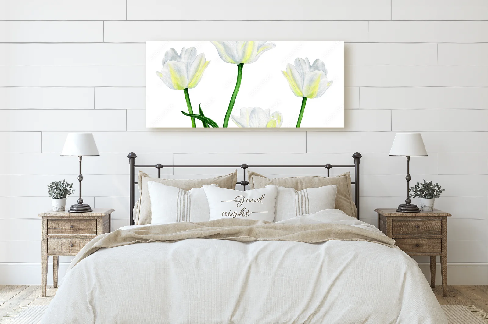 Wiosenne tulipany – elegancja bieli