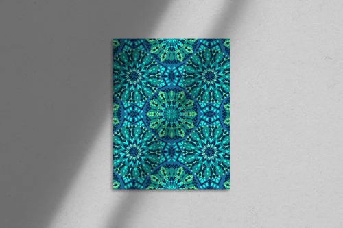 Mosaicowy projekt w odcieniach głębokiego błękitu