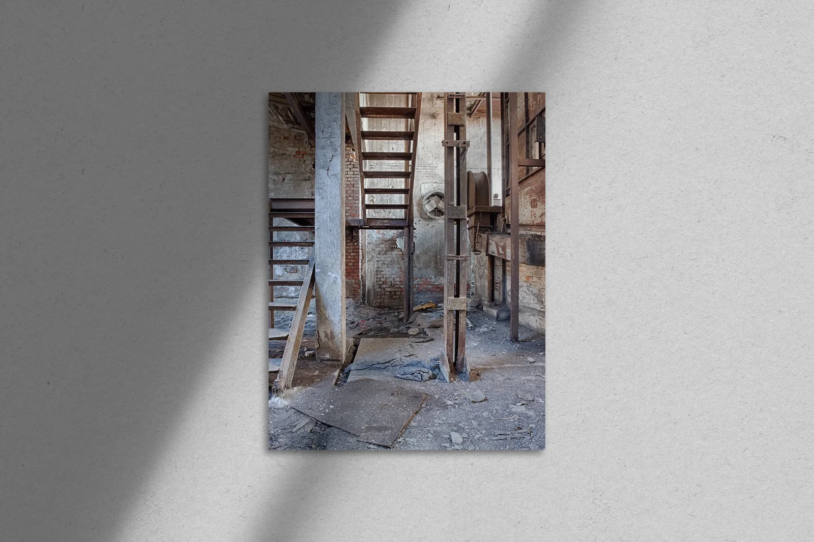 Zatracona fabryka w nostalgicznych tonach