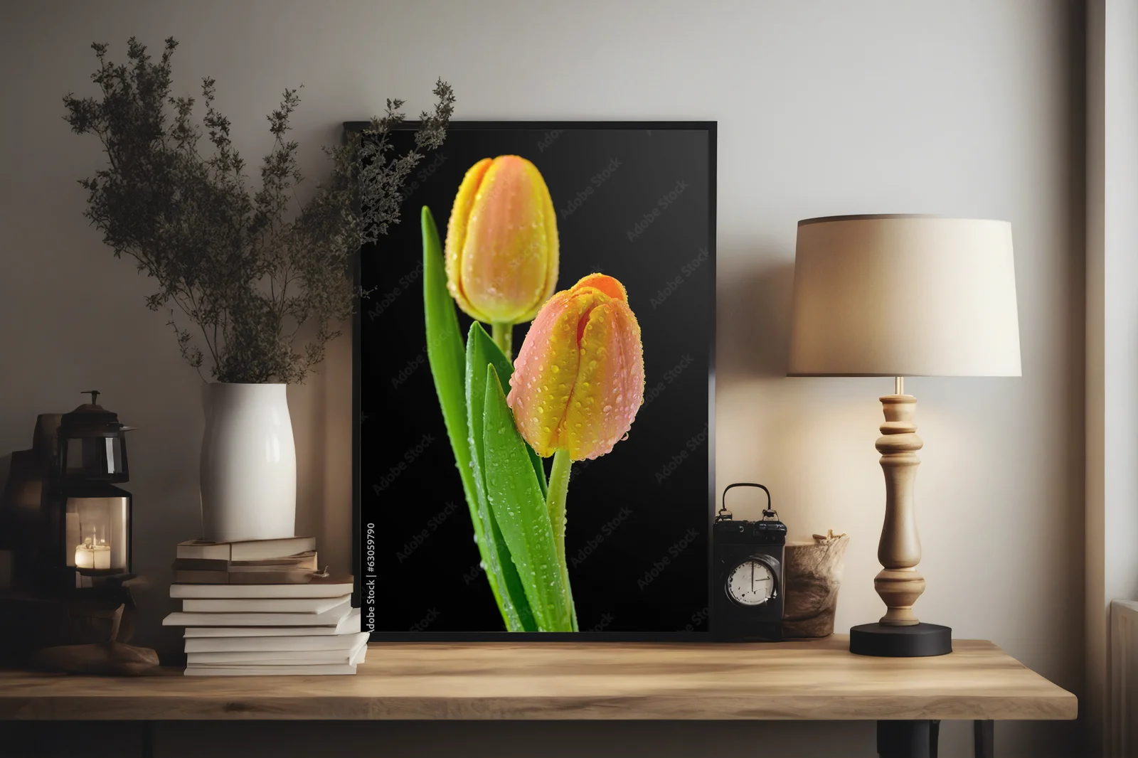 Mokre tulipany na czarnym tle – elegancka kompozycja