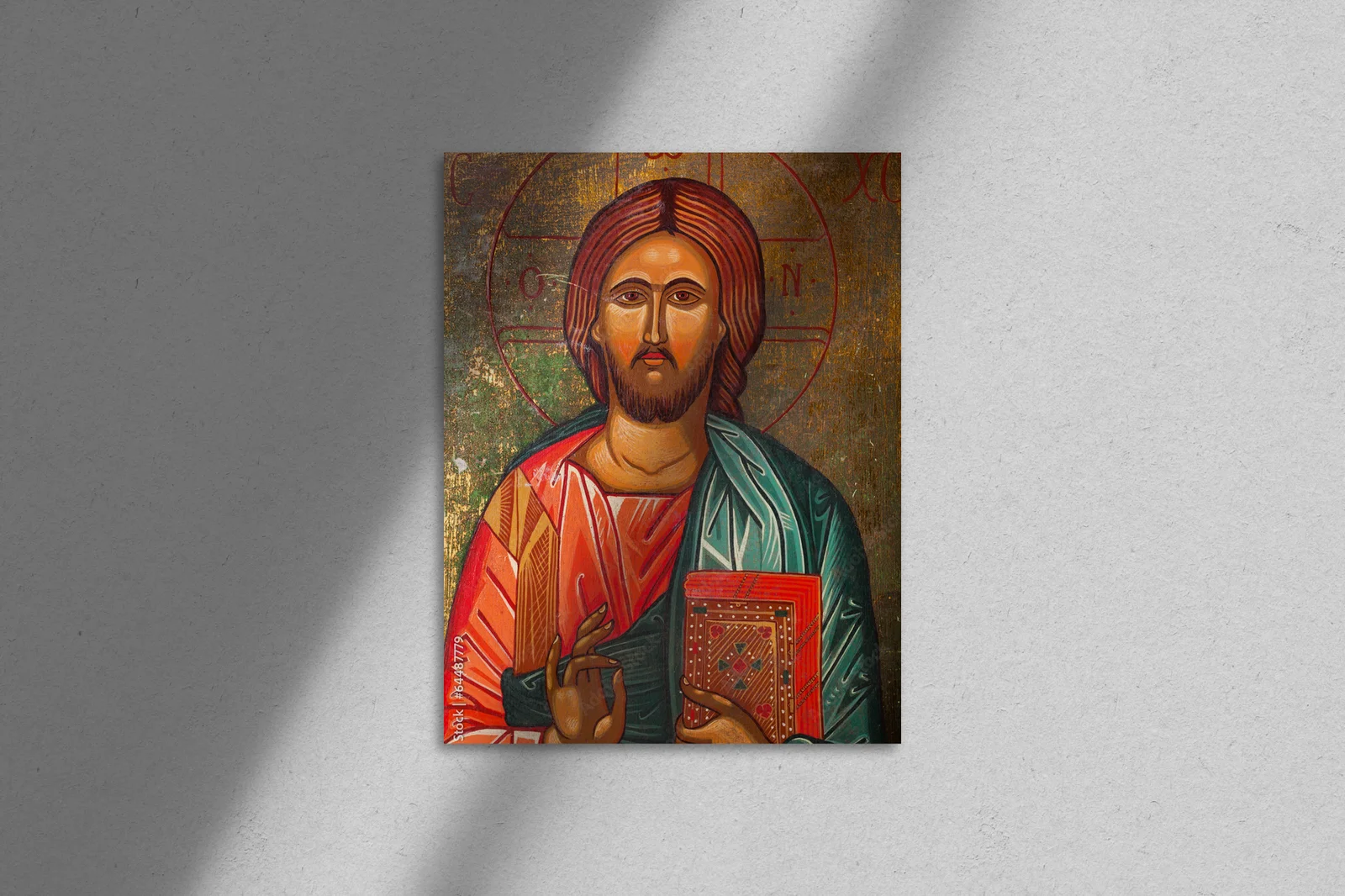 Sacrum w ciemnych odcieniach – ikona Jezusa Chrystusa