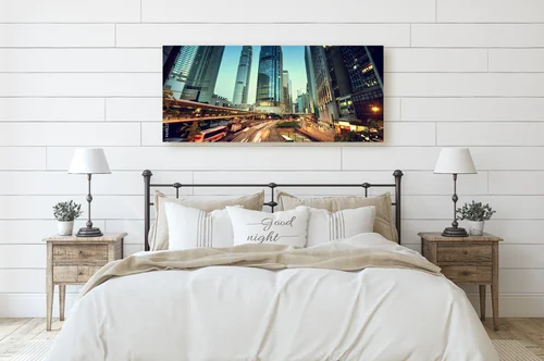 Magiczny zmierzch Hongkongu w odcieniach granatu