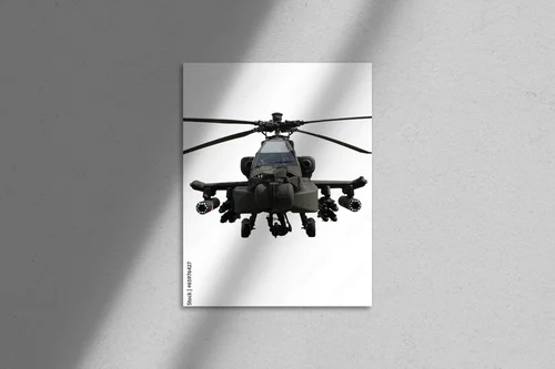Wzniosła potęga bieli w militarnej elegancji