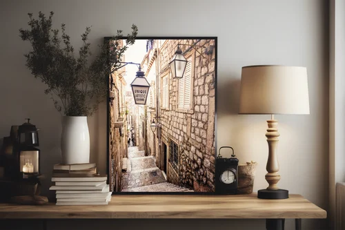 Malownicze uliczki Dubrovnika w letnich barwach