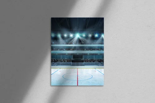 Hokejowa arena pełna emocji w ciemnych barwach