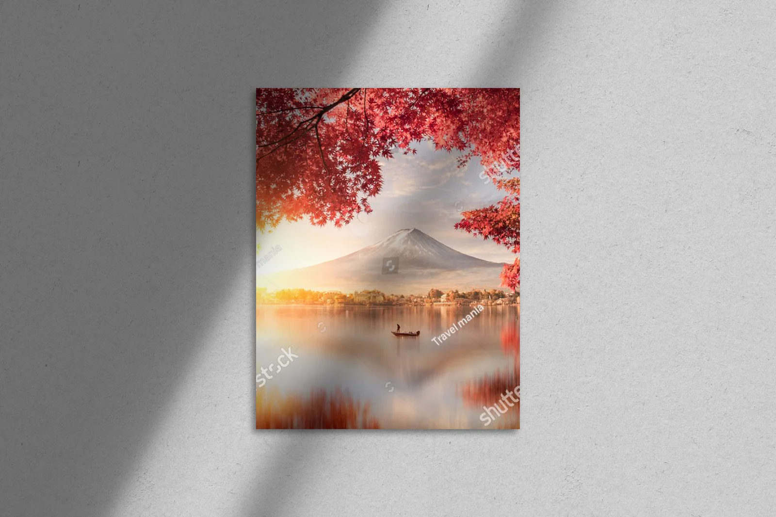 Kolorowa jesień u stóp Mount Fuji