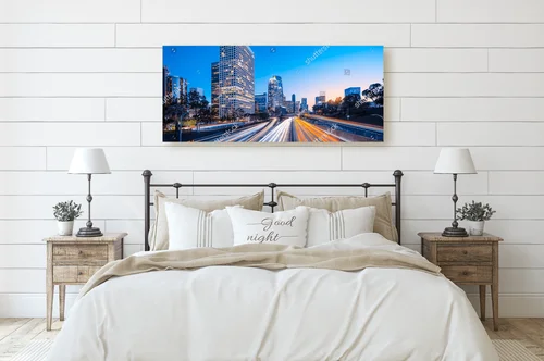 Nocny pejzaż Los Angeles w błękicie