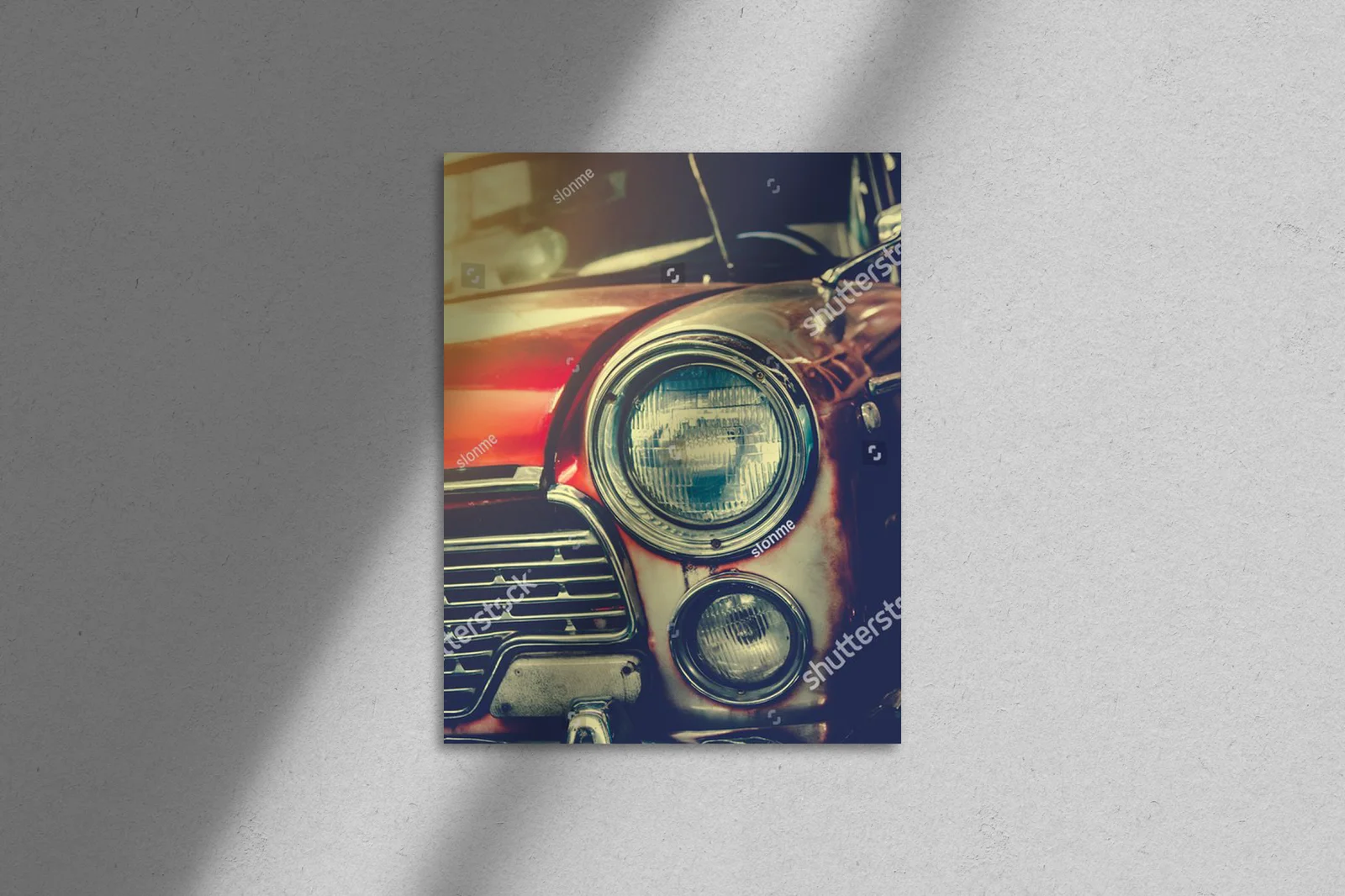 Retro lampa samochodowa w eleganckim stylu