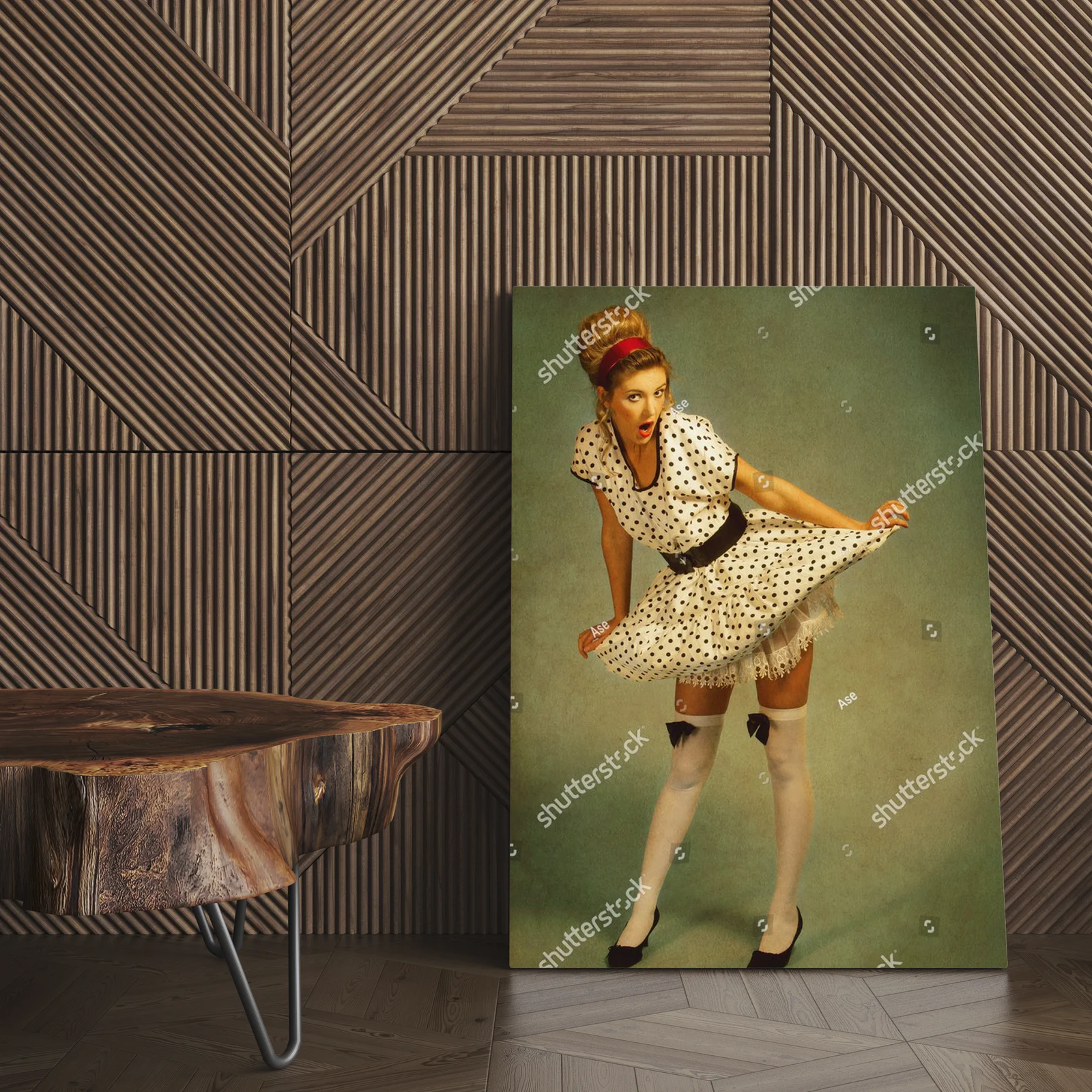 Retro portret pin-up w vintage klimacie