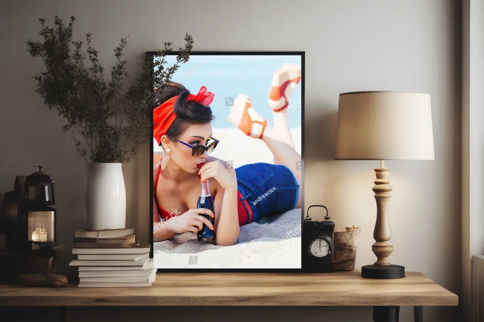 Pin-up nad morzem: piękno i nostalgia w retro stylu