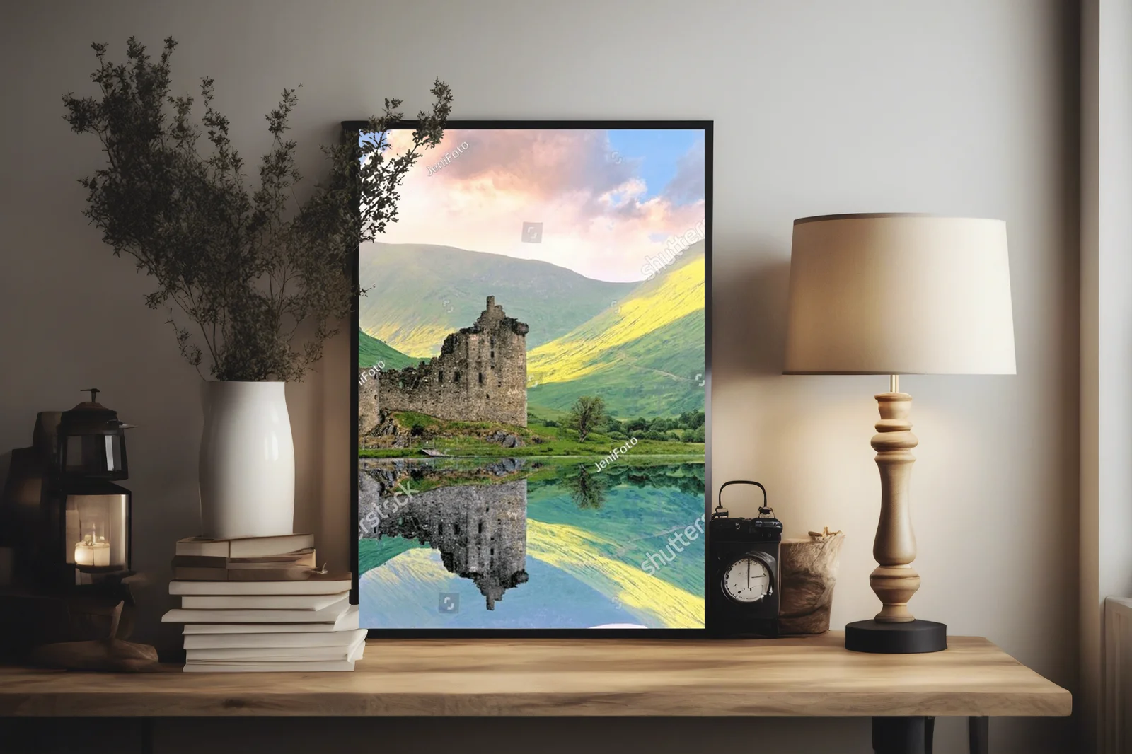 Zachwycająca panorama Kilchurn Castle o zmierzchu
