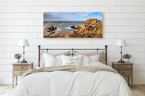 Panoramiczny widok na latarnię Cabo de Gata