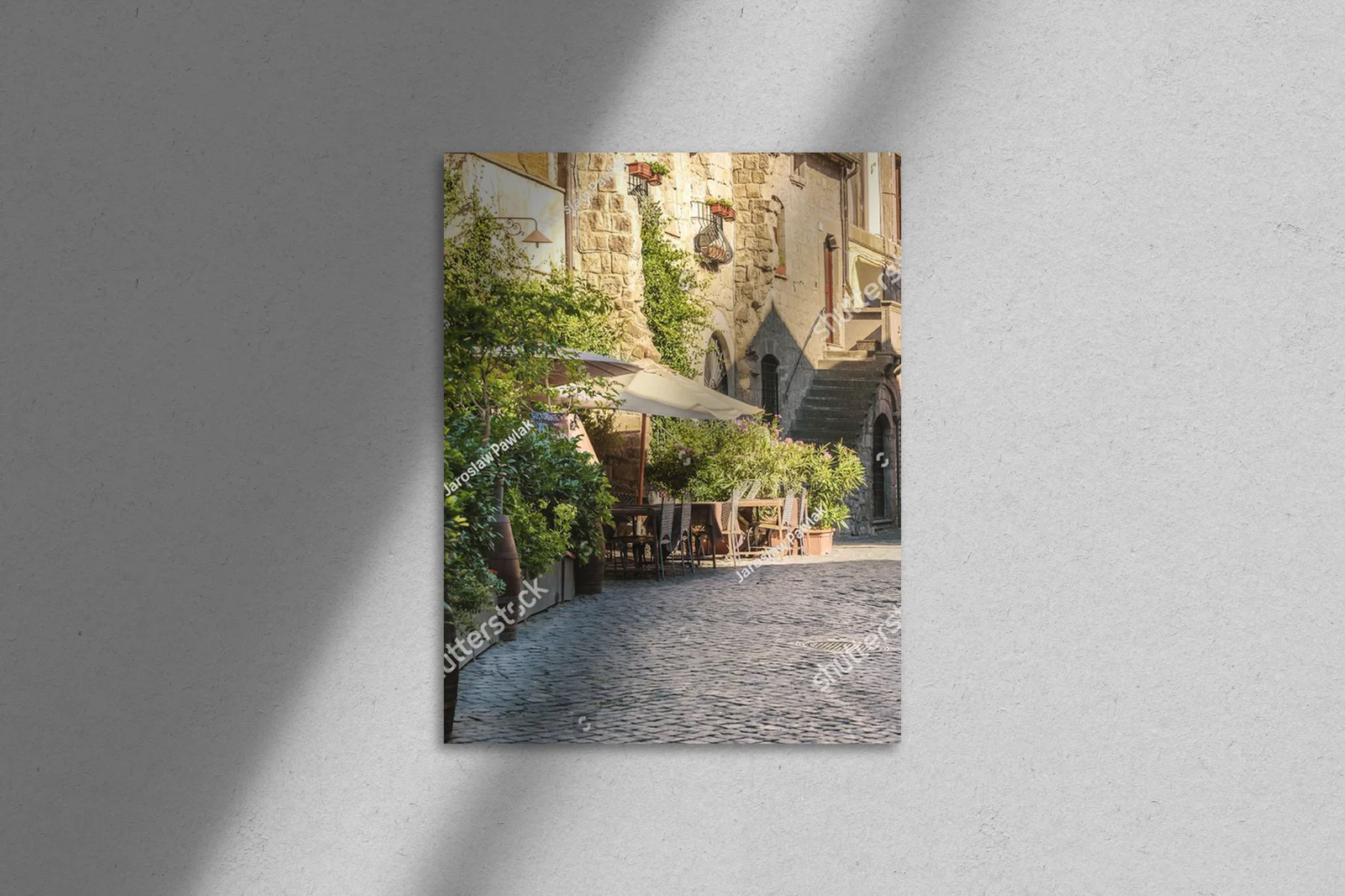 Urok street bistro w nostalgicznych odcieniach