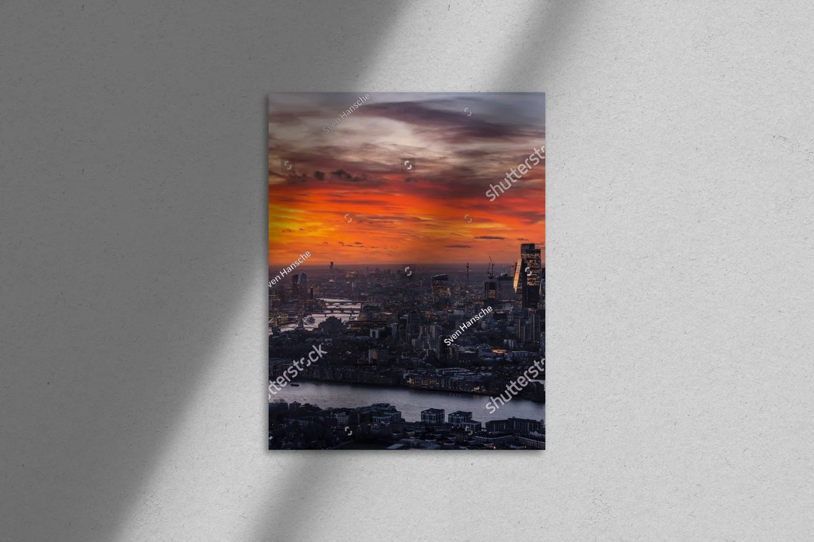 Panorama Londynu przy zachodzie słońca