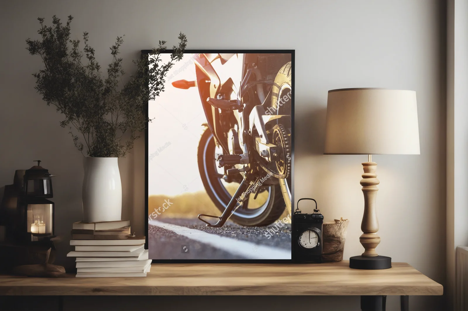 Motocyklowe przygody pod zachodzącym słońcem
