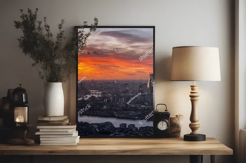 Panorama Londynu przy zachodzie słońca