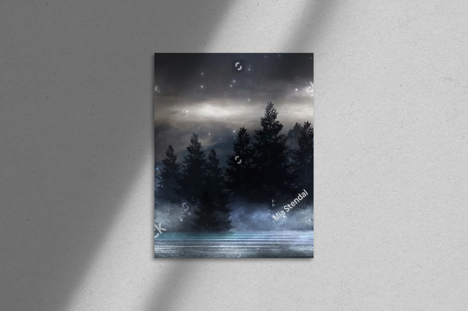 Magia nocnego krajobrazu w leśnym zaciszu