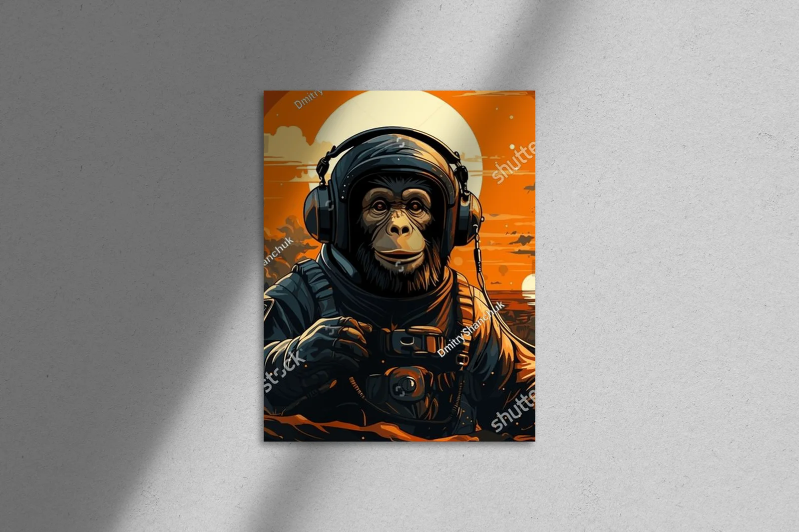 Kosmiczna małpa w hełmie astronauty