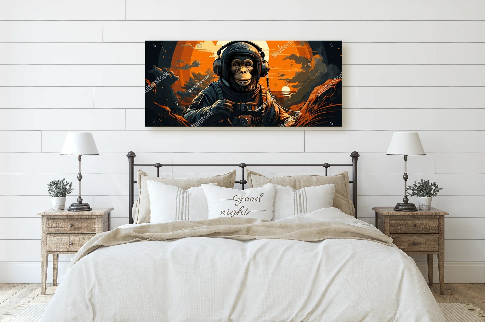 Kosmiczna małpa w hełmie astronauty