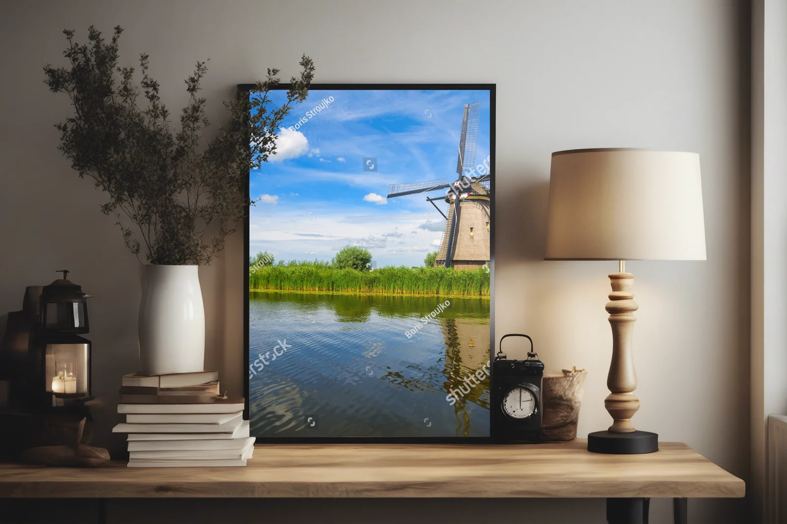 Urok tradycyjnego młyna w malowniczym Kinderdijk