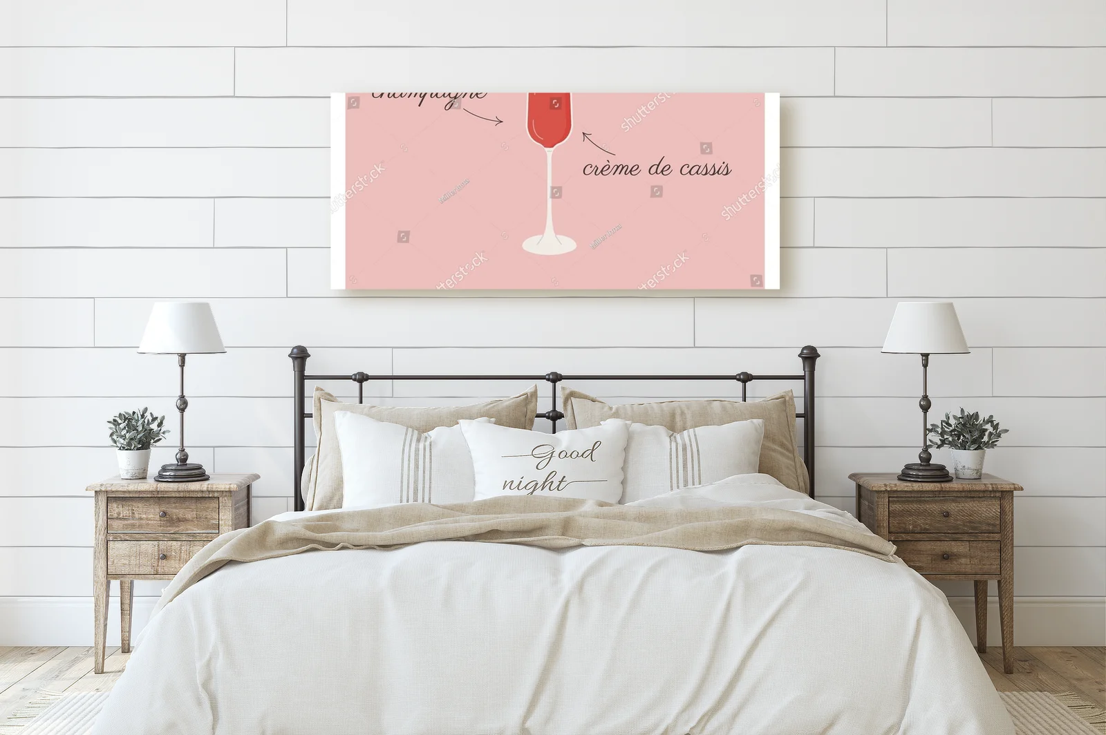 Radosny kir royale w letnich odcieniach