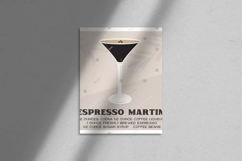 Elegancka mieszanka espresso i martini w artystycznym ujęciu